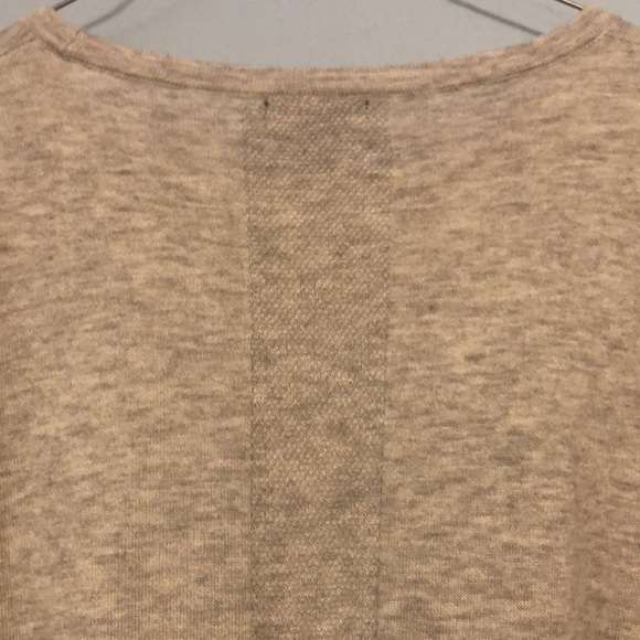 TOPSHOP Women’s Size 10 Thin Soft Grey Long Sleeve Sweater Top - Picture 3 of 10